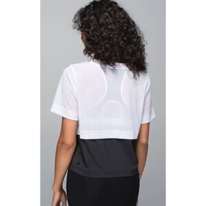 NWOT lululemon Meesh Tee 8